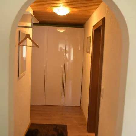 Hotel Röfleuten 3*