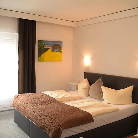 Landhotel Roefleuten 3*
